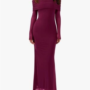 ReoRia Off-Shoulder Maxi Dress in Deep Burgundy